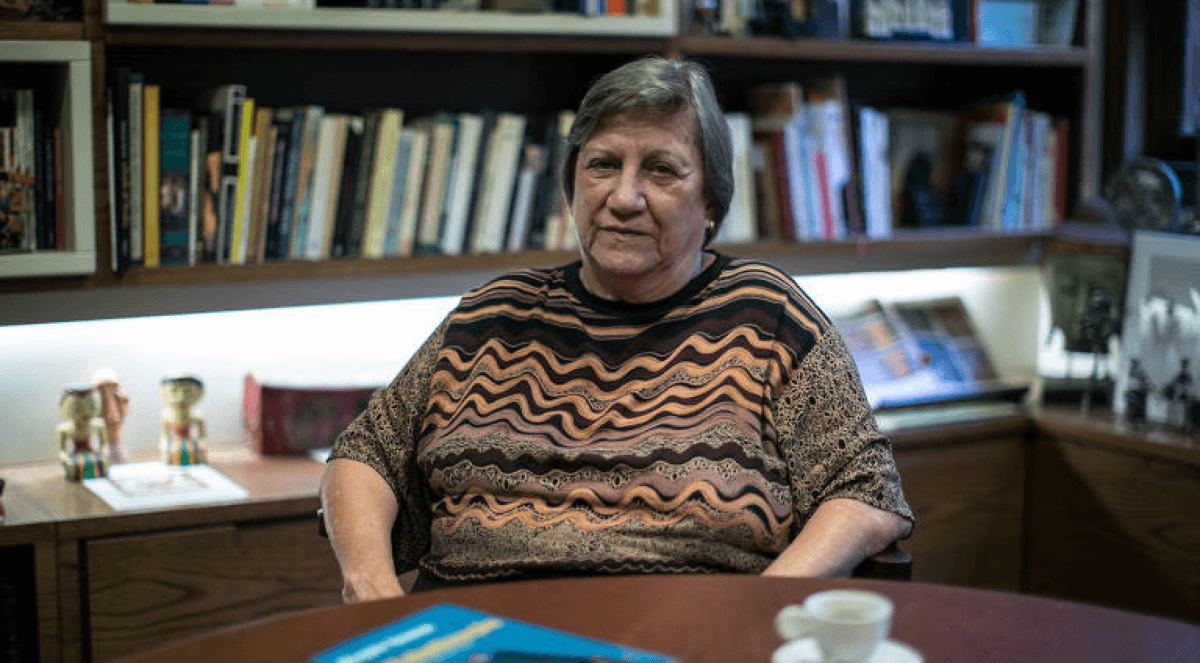 magda becke.png