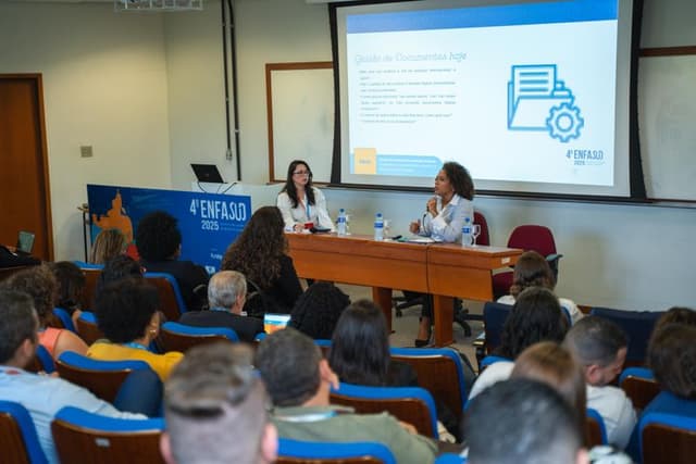 Discussão destaca a os impactos diretos da ausência de gestão de documentos — físicos ou digitais.