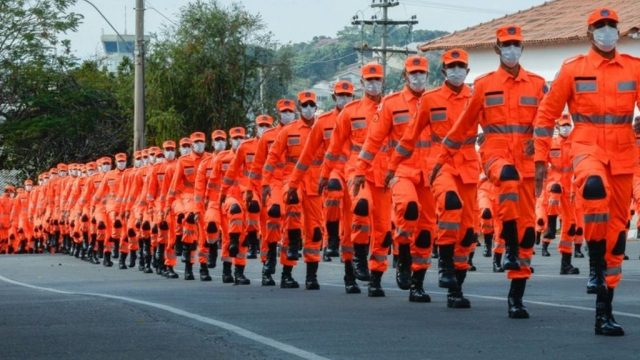 Formatura de 500 novos soldados do Corpo de Bombeiros Militar de Minas Gerais