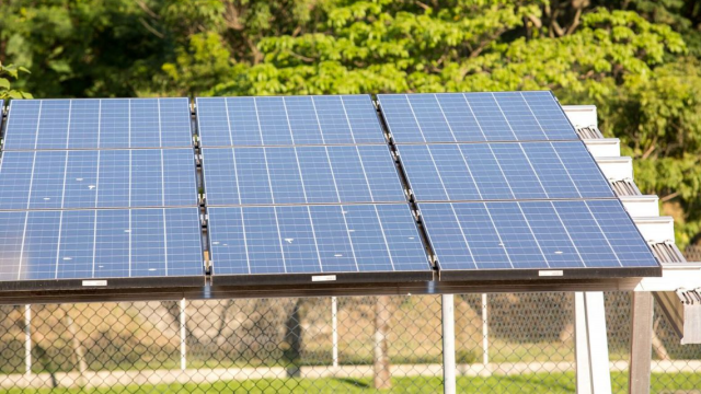 Maior feira da América Latina para o setor de energia solar tem como foco a transição energética e o futuro dos meios de transmissão, temática de hub coordenado pela Fundep e UFMG / Crédito da foto: Agência Brasil